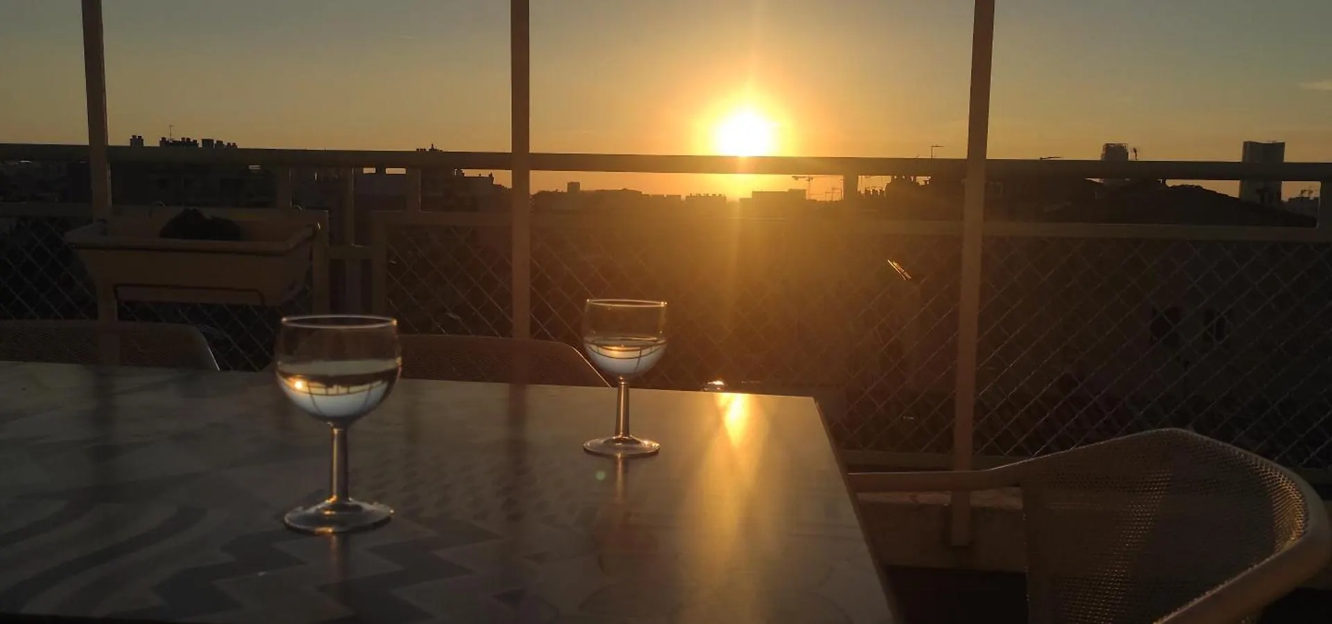 Le Rooftop De La Belle De Mai - T3 60M2 Avec Vue Marseille